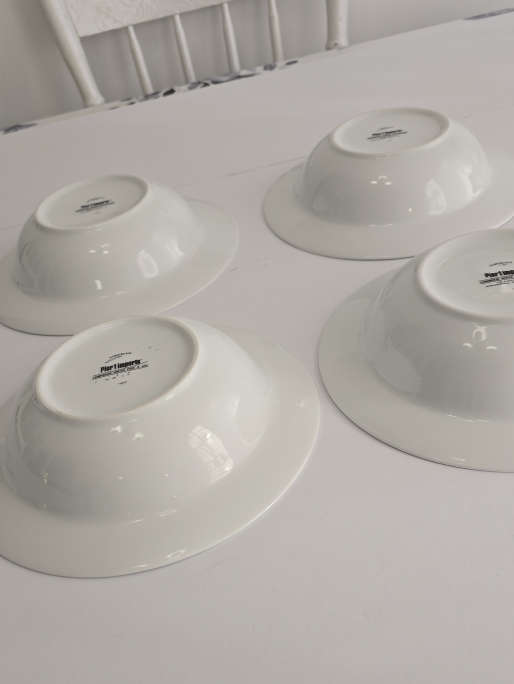Pier 1 Imports Set Of 4 Luminous White Porcelain Soup Pasta Bowls - Picture 14 of 16